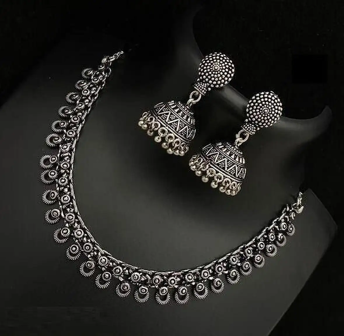 Oxidised Silver Jewel Set (Silver, Black)