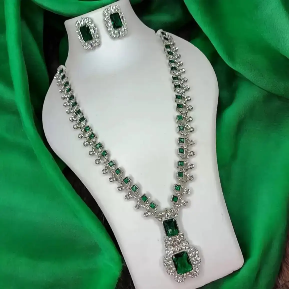 Alloy Jewel Set (Green)