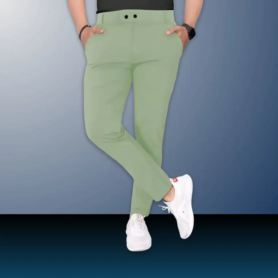 Slim Fit Men Green Trousers